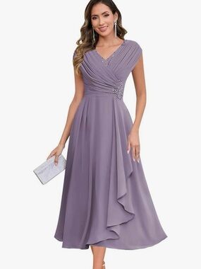 V-Neck Lavender Midi Dress with Draped Bodice